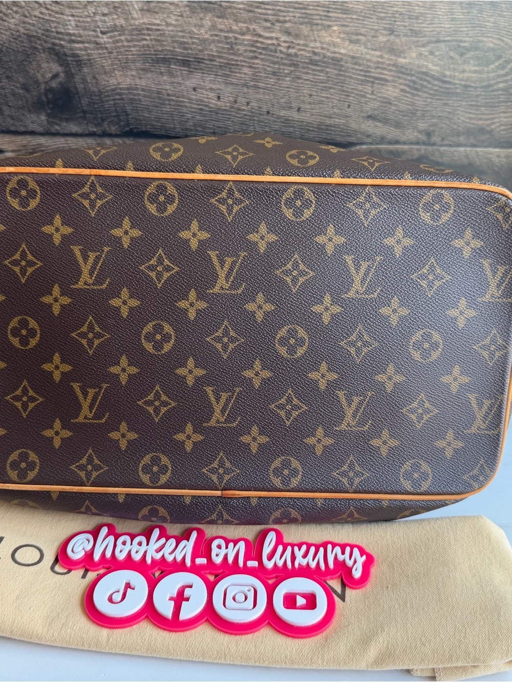 Authentic Louis Vuitton Palermo GM Monogram Great Used Condition - Picture 6 of 16
